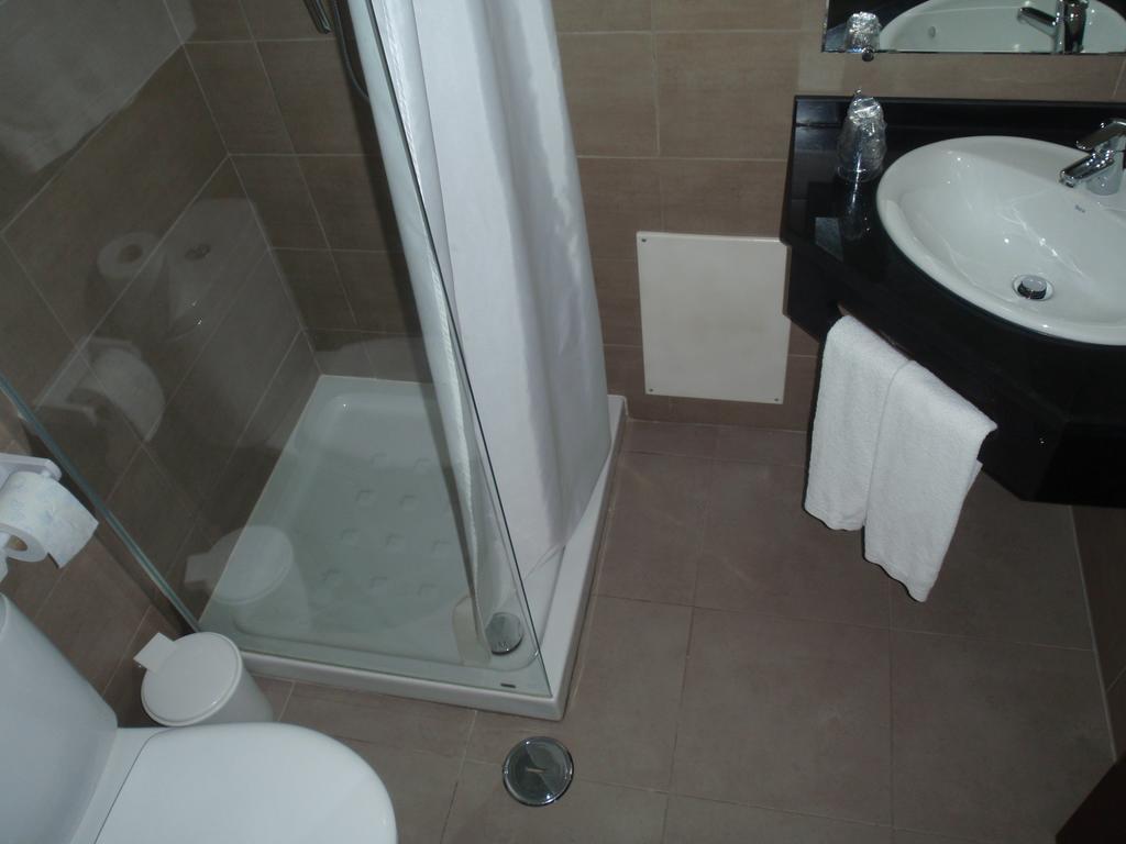 Hotel Romba Орике Экстерьер фото